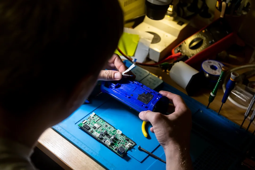 Hands-on electronics and equipment service at AL-ART in Lynbrook New York